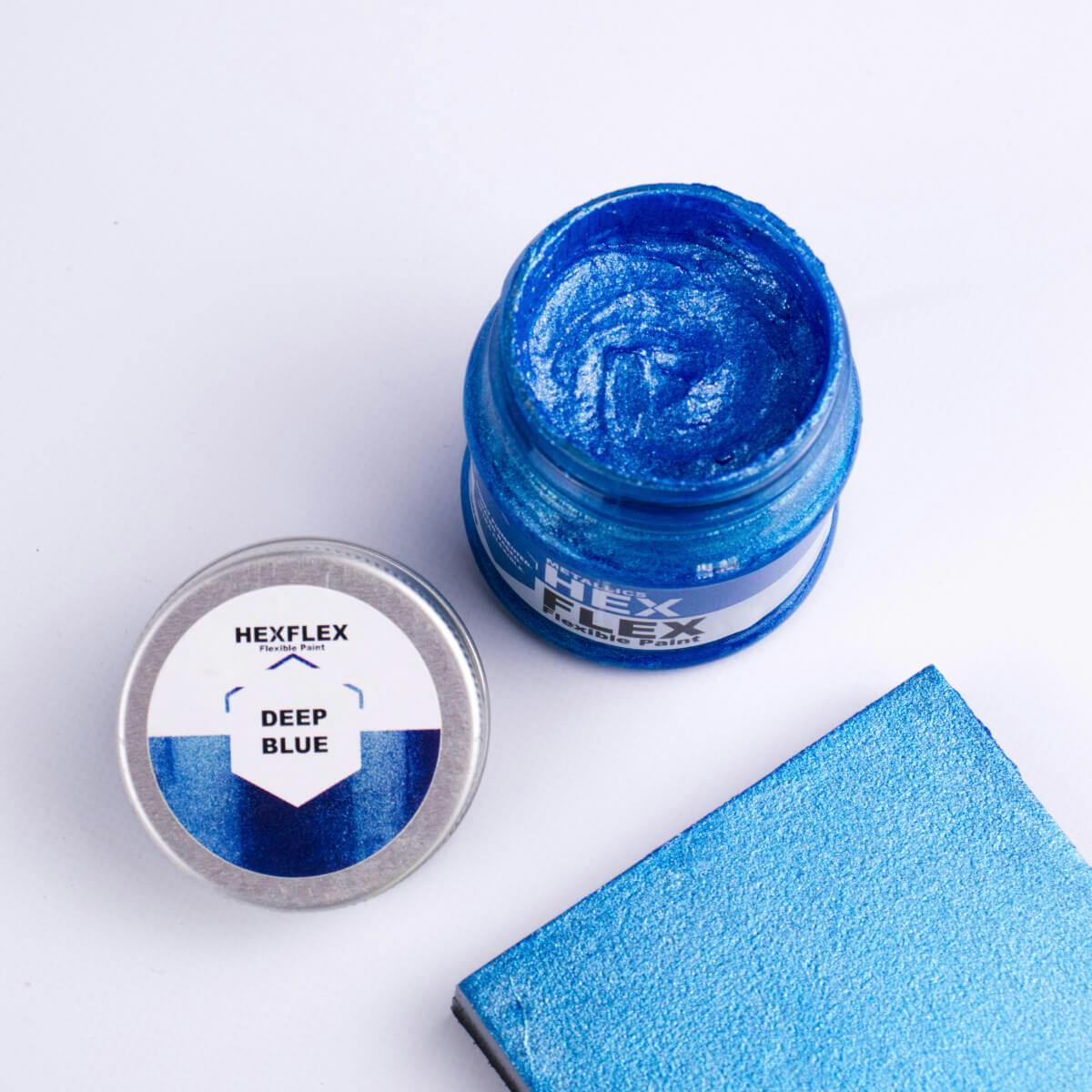 Deep blue HexFlex Metallics bottle, cap and colour sample