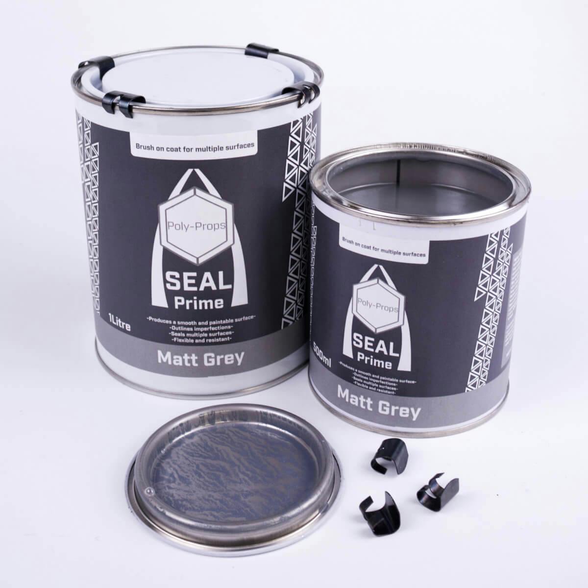 Both sizes of Seal Prime primer with lid off